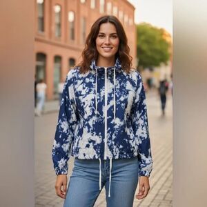 NEW Love Life Live Women's Blue Tie-Dye Utility Jacket L